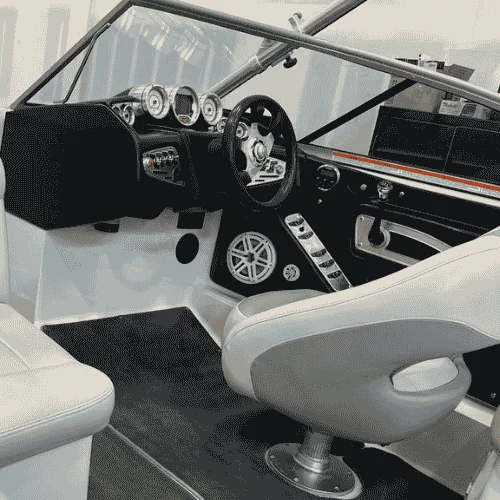 Revive-Your-Boat-Appearance-with-Boost-Mobile-Detailing
